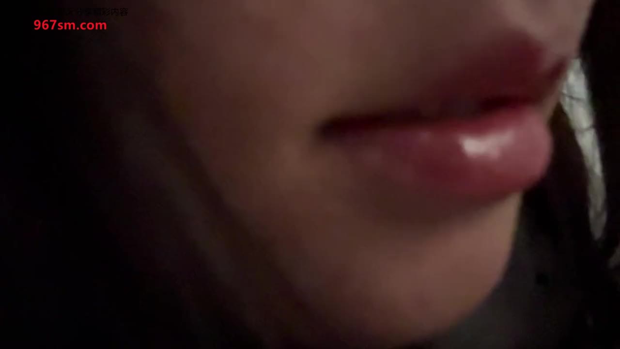 #是的没错 24.12 红唇