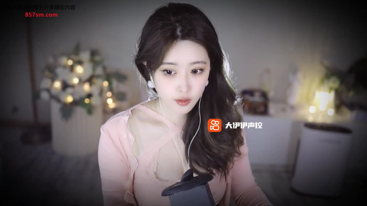 #大伊伊 恶龙咆哮啊呜~~